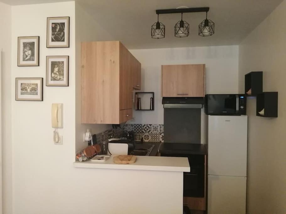 Appartamento Fadil Valenciennes Esterno foto