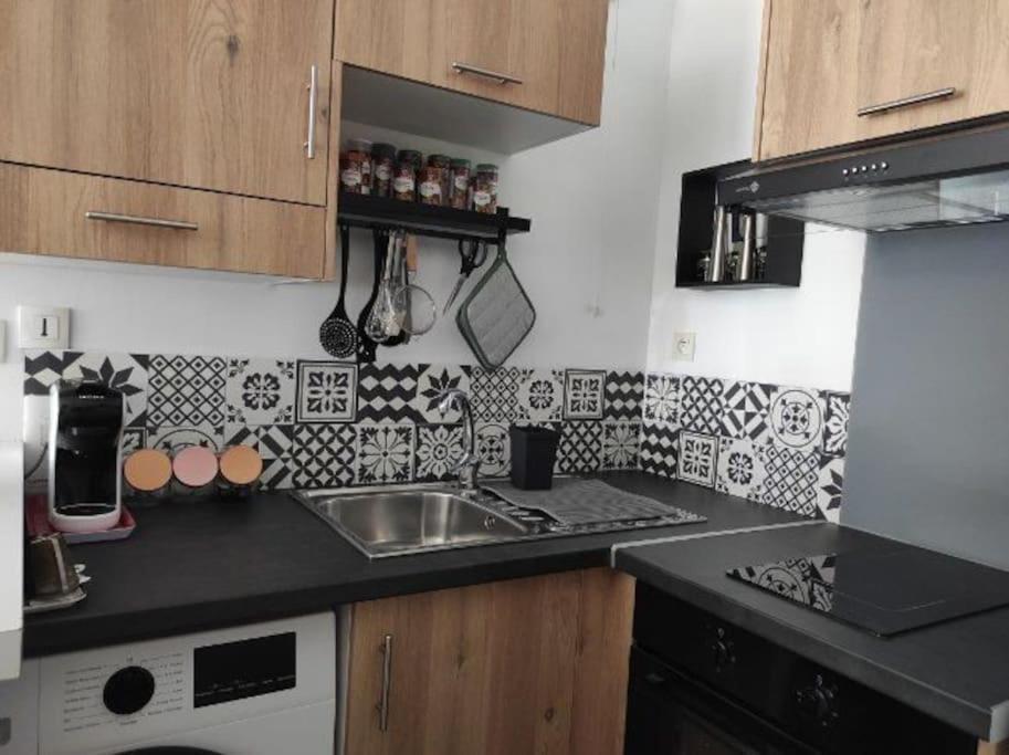 Appartamento Fadil Valenciennes Esterno foto