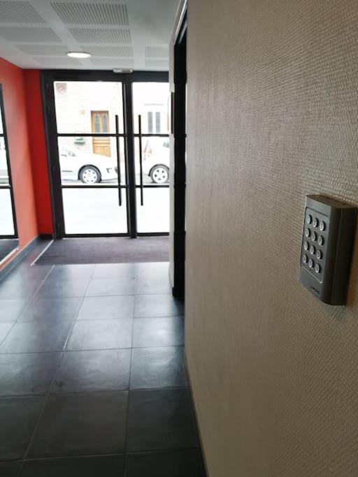 Appartamento Fadil Valenciennes Esterno foto